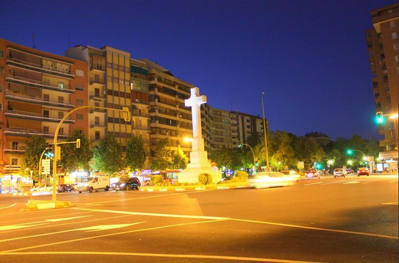 Hotel Iberia Plaza América Caces Exterior foto